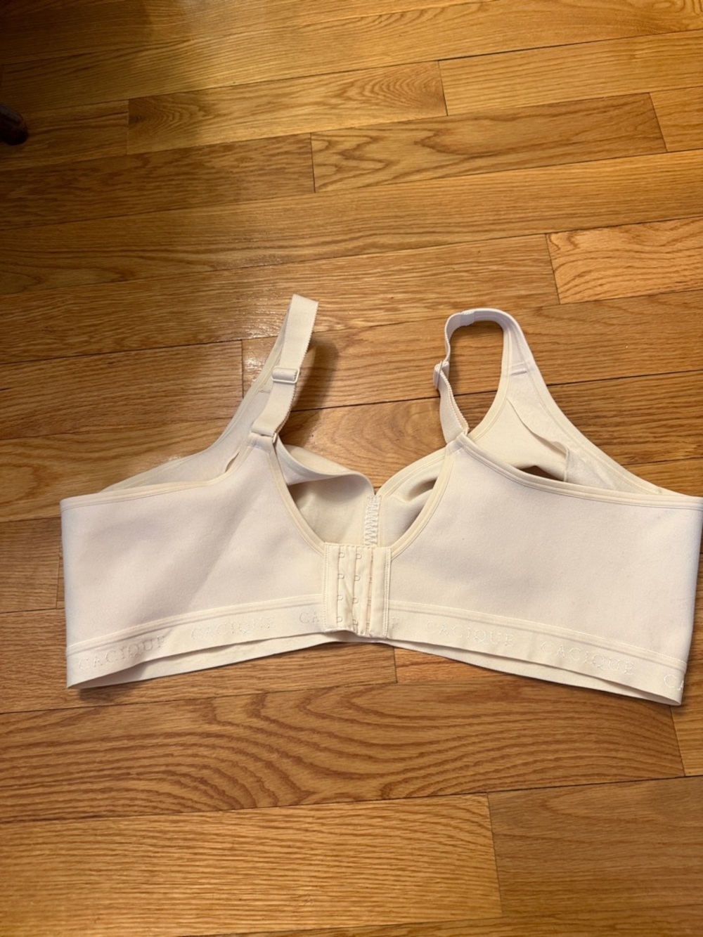 Cacique 48DD Cream Wireless Comfort Bra with Light Support NWOT - Picture 3 of 5